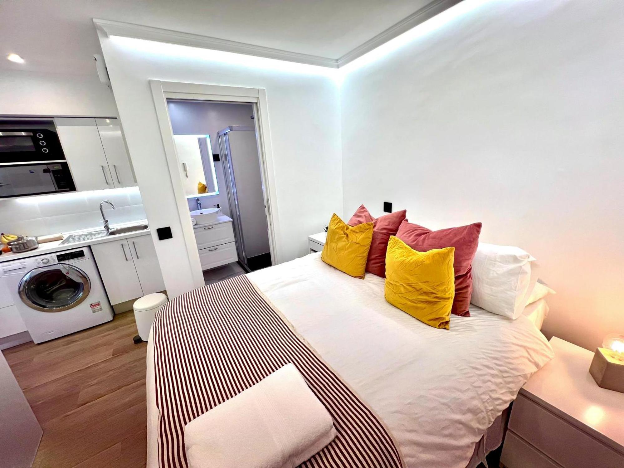 Apartment In The Heart Of Madrid-Piso En Malasaña Exterior foto